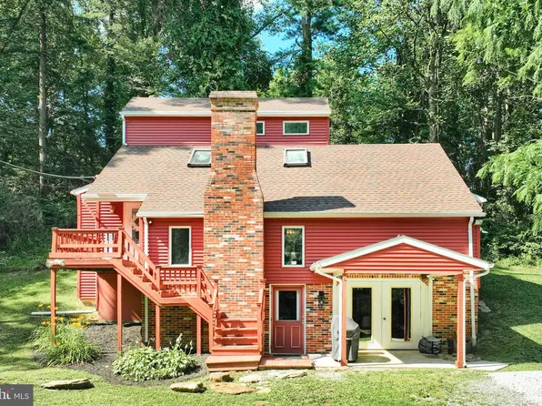 4855 Fake Rd, York, PA 17406