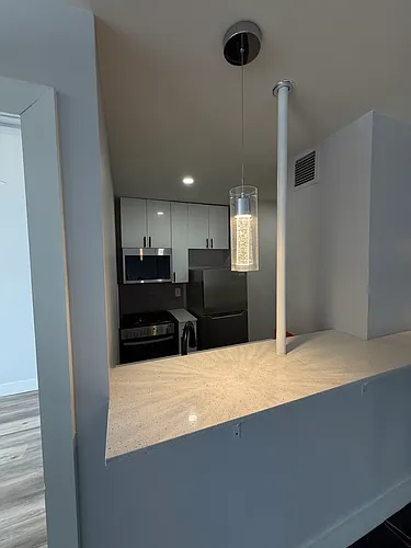 Floor plan XL 2BR - FULLY RENOVATED WITH WASHER DRYER