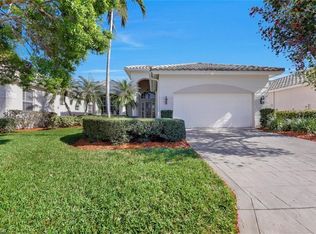 24777 Hollybrier Ln, Bonita Springs, FL 34134