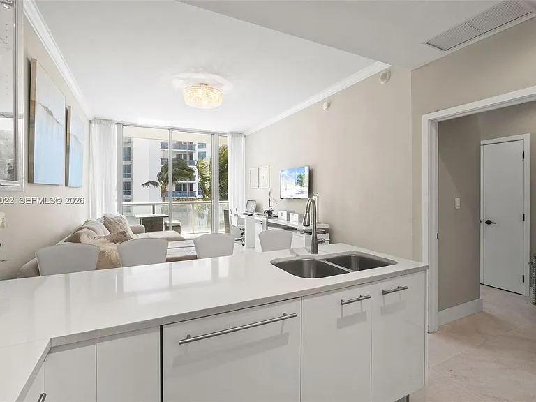 6799 Collins Ave #209 — Photo 6