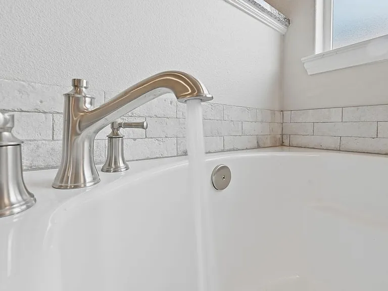6801 Baron Dr — Photo 39