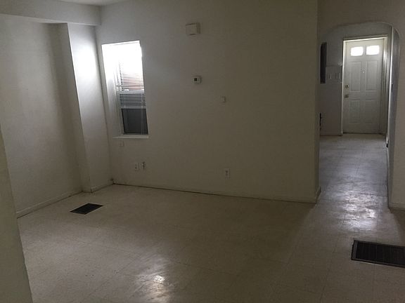 5th image of 1106 W 2nd St