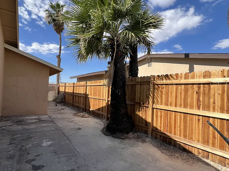 3608 W Bonanza Rd — Photo 46