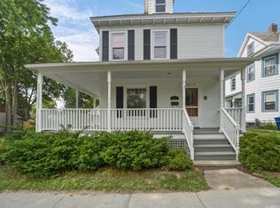 36 Henry Street, Burlington, VT 05401