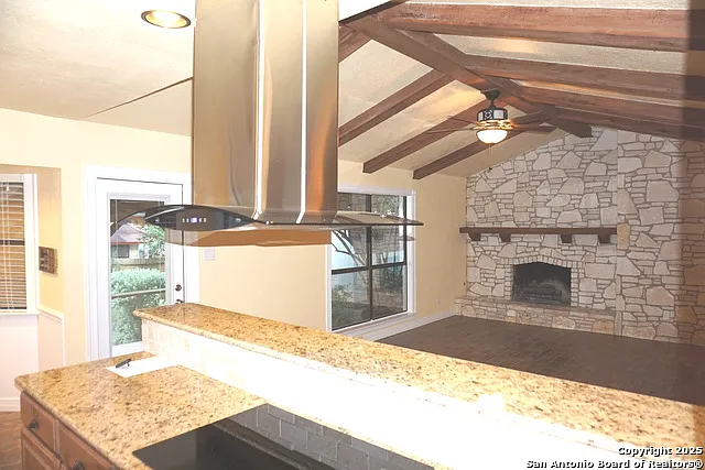 7634 Susan Elaine St — Photo 14