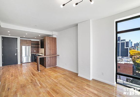 5th image of 610 Myrtle Ave #3D