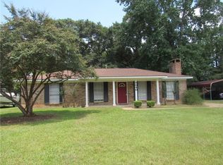8040 Bonanza Dr, Mobile, AL 36695