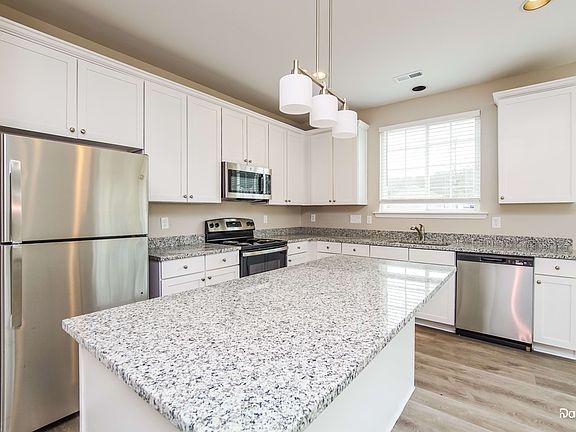 3rd image of 3786 Marshlane Way