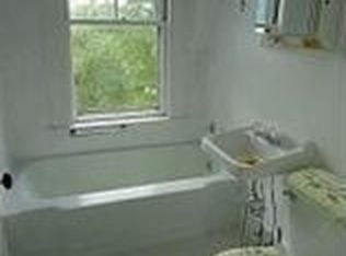 178 S Hill Rd, New Boston, NH 03070