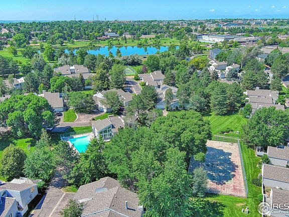 3rd image of 1925 28th Ave #30