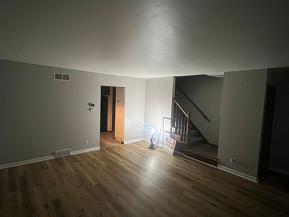 4th image of 8548 N 106th St #8550