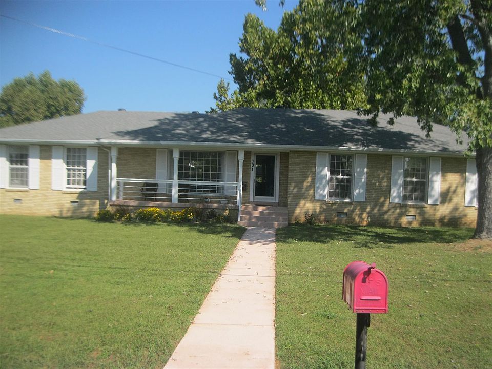 1st image of 301 Eastland Ave