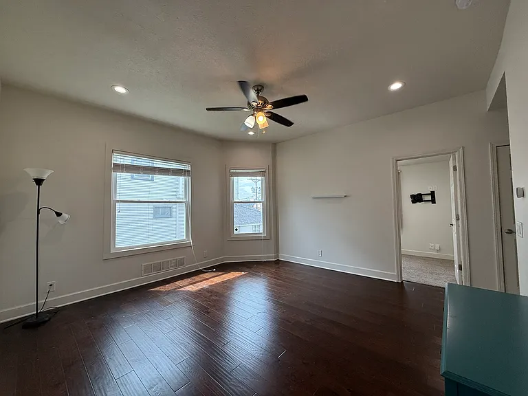 116 N 40th St #1 — Photo 15