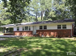 420 Roxanne Dr, Raleigh, NC 27603