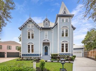 703 Mosby Cir, Houston, TX 77007