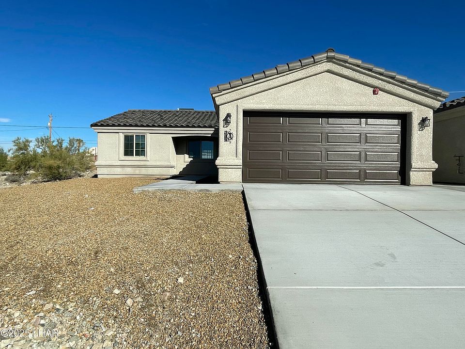 1st image of 2989 Palisades Dr #A