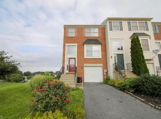 135 N Oak St, Freemansburg, PA 18017