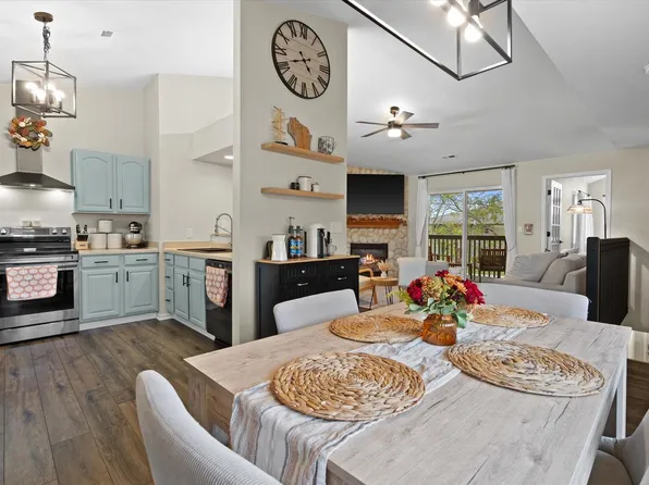 N161W20733 Kami LANE, Jackson, WI 53037