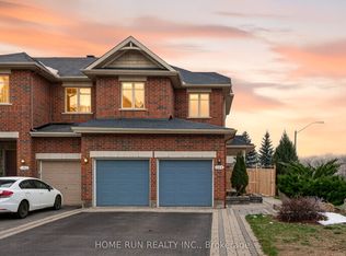 104 Eye Bright Cres, Ottawa, ON K1V 2K5