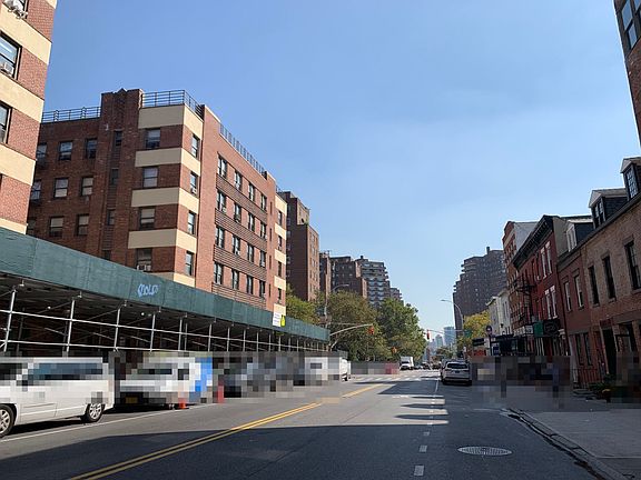 4th image of 504 Grand St APT B13