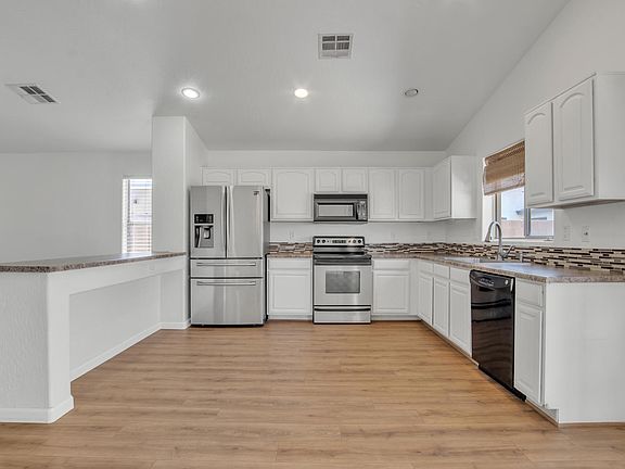 3rd image of 21444 E Via Del Palo