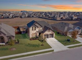 6825 Leonardo Dr, Round Rock, TX 78665