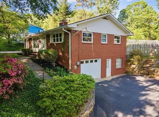 31 Pinehurst Rd, Asheville, NC 28805