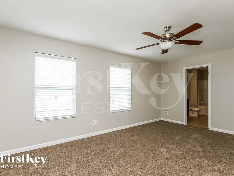 504 Landis Oak Way — Photo 9