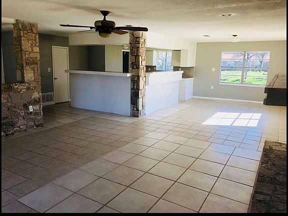 5th image of 2210 Valley West Ln