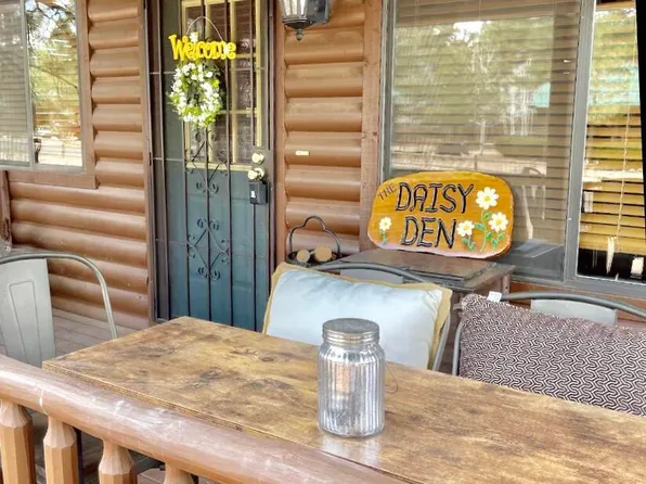 2644 Lodge Loop, Overgaard, AZ 85933