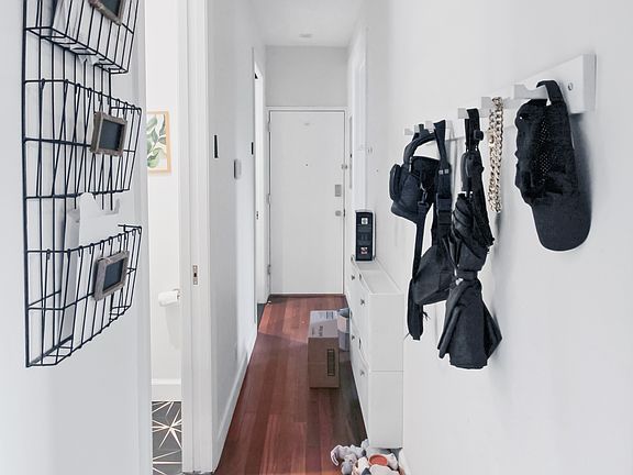 5th image of 179 Meserole Ave APT 2L