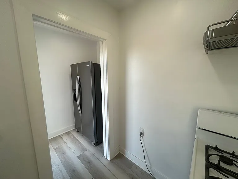 217 N Bel Aire Dr — Photo 8