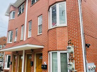 40-17 191st St #3, Flushing, NY 11358