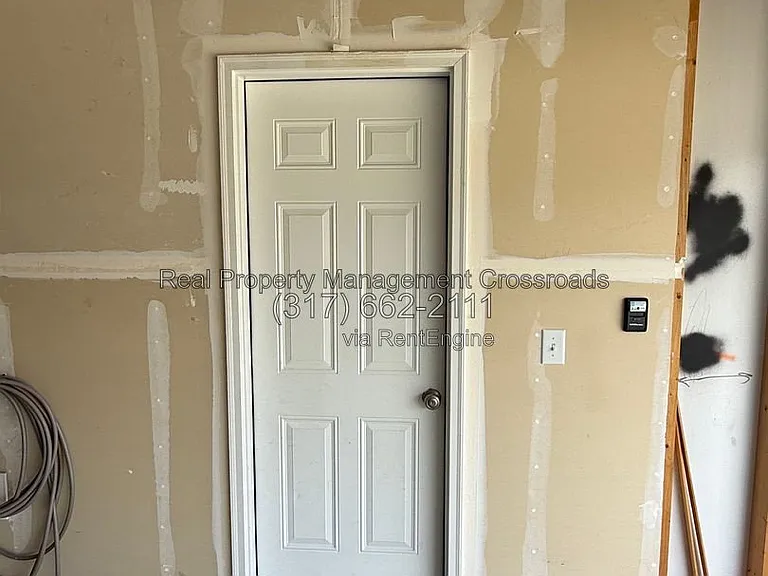 5509 W Woodhaven Dr — Photo 37