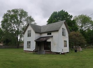533 W Main St, Hartford, MI 49057