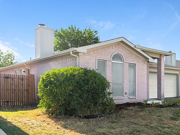 3rd image of 5907 King William Dr