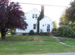 511 N Walnut St, Vandalia, MO 63382