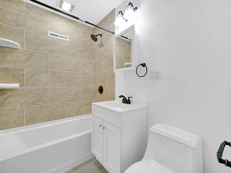 6410 Grand Ave — Photo 18