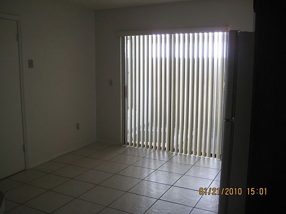 2nd image of 124 Coralwood Cir