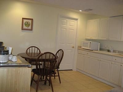 5th image of 155 Pebble Creek Dr