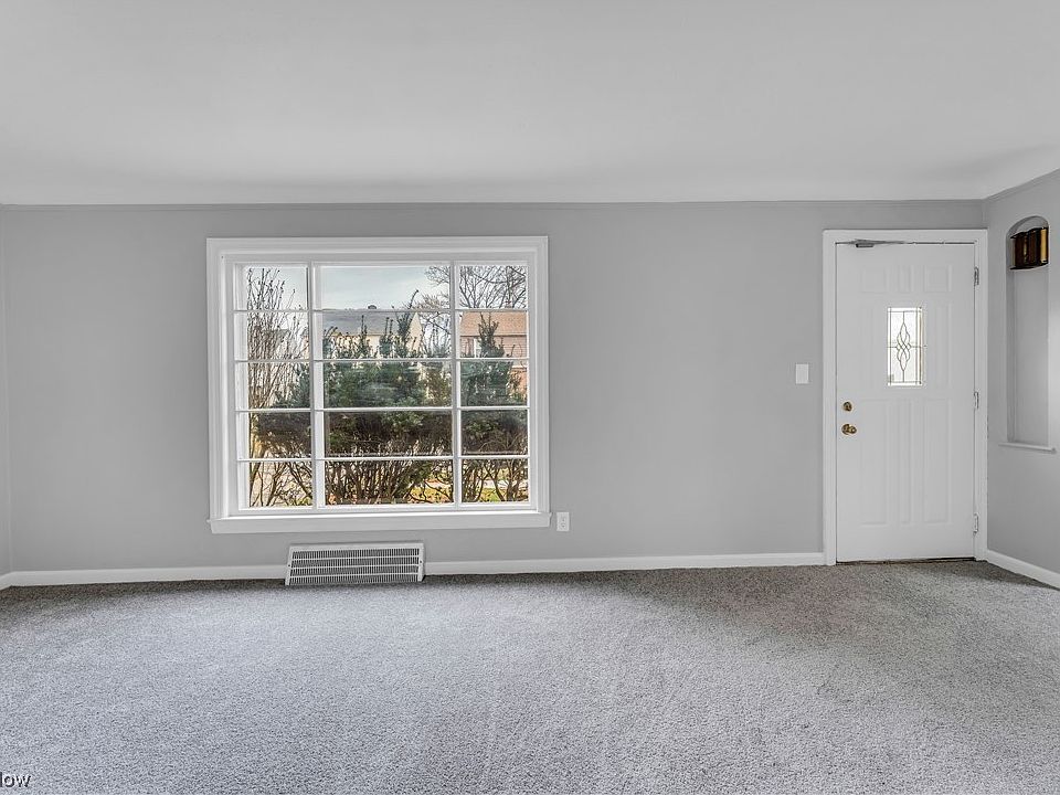 20808 Hillgrove Ave, Maple Heights, OH 44137 Zillow