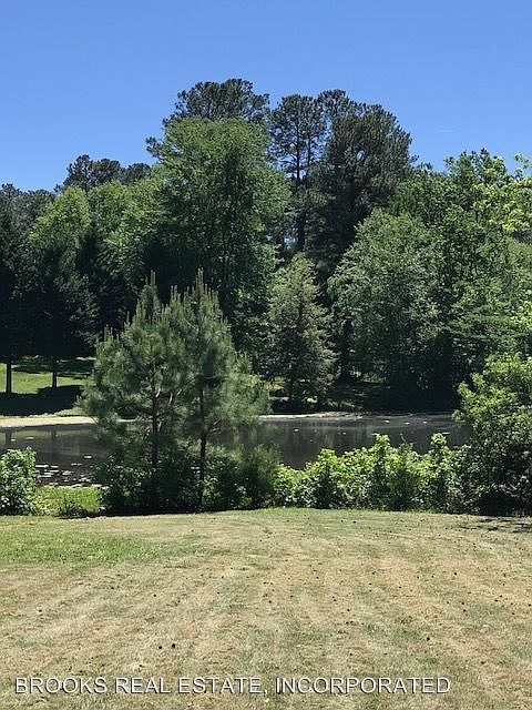 2nd image of 106 Shore Dr