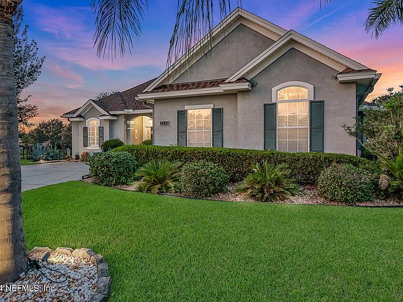 5th image of 2440 E CAPARINA Drive