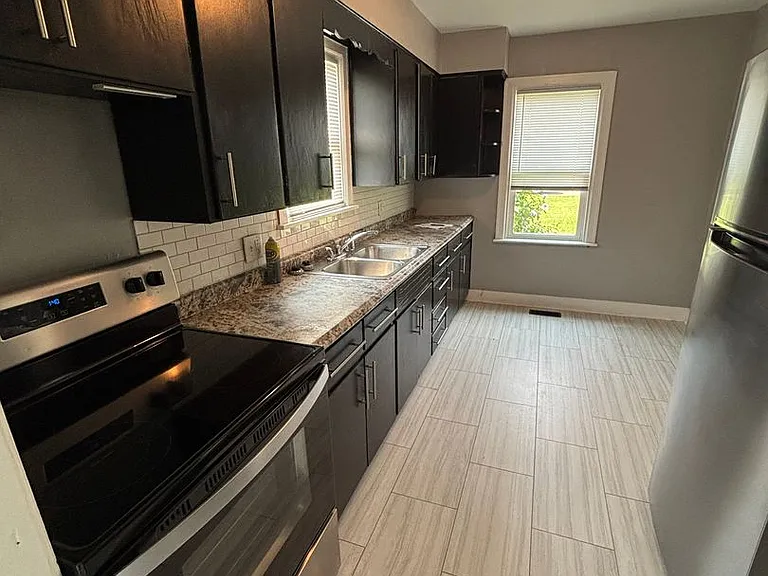 1060 Sugar Grove Rd — Photo 18