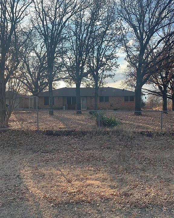 1st image of 219 Cartwright Hill Ln