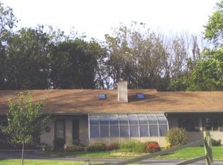 8611 95th Ave W, Taylor Ridge, IL 61284