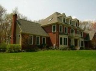 17 Fawn Ridge Rd, Hopkinton, MA 01748