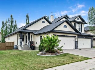 416 Silverado Range Hts SW, Calgary, AB T2X 0B4