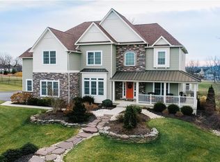4319 Saratoga Dr, Nazareth, PA 18064
