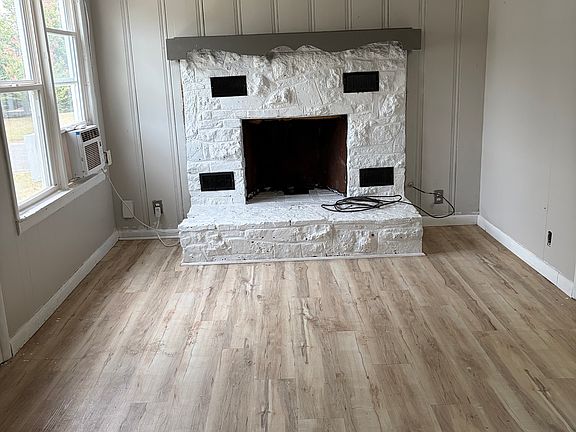5th image of 1609 Avondale St